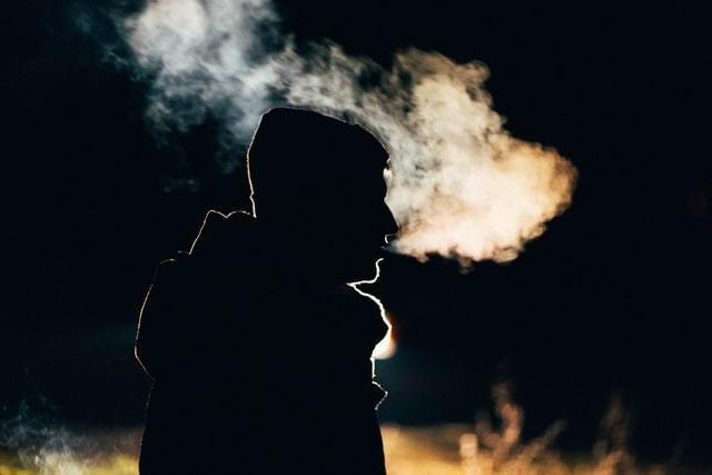 Why Vaping Is Free from the Clutches of Bad Breath - V8PR.uk