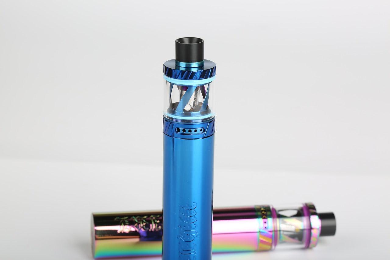 Disposable and Rechargeable Vape Pens: What You Need to Know - V8PR.uk