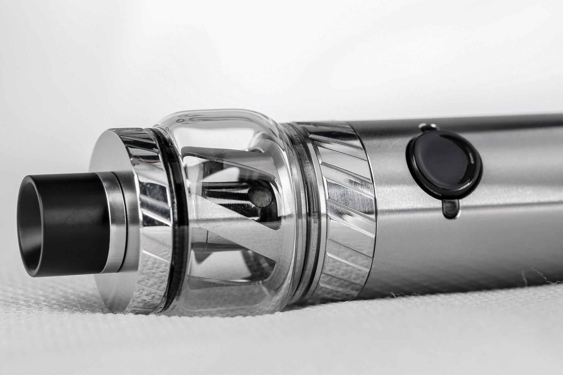 How to Care for Your Vape Tanks and Vape Coils - Our Guide - V8PR.uk