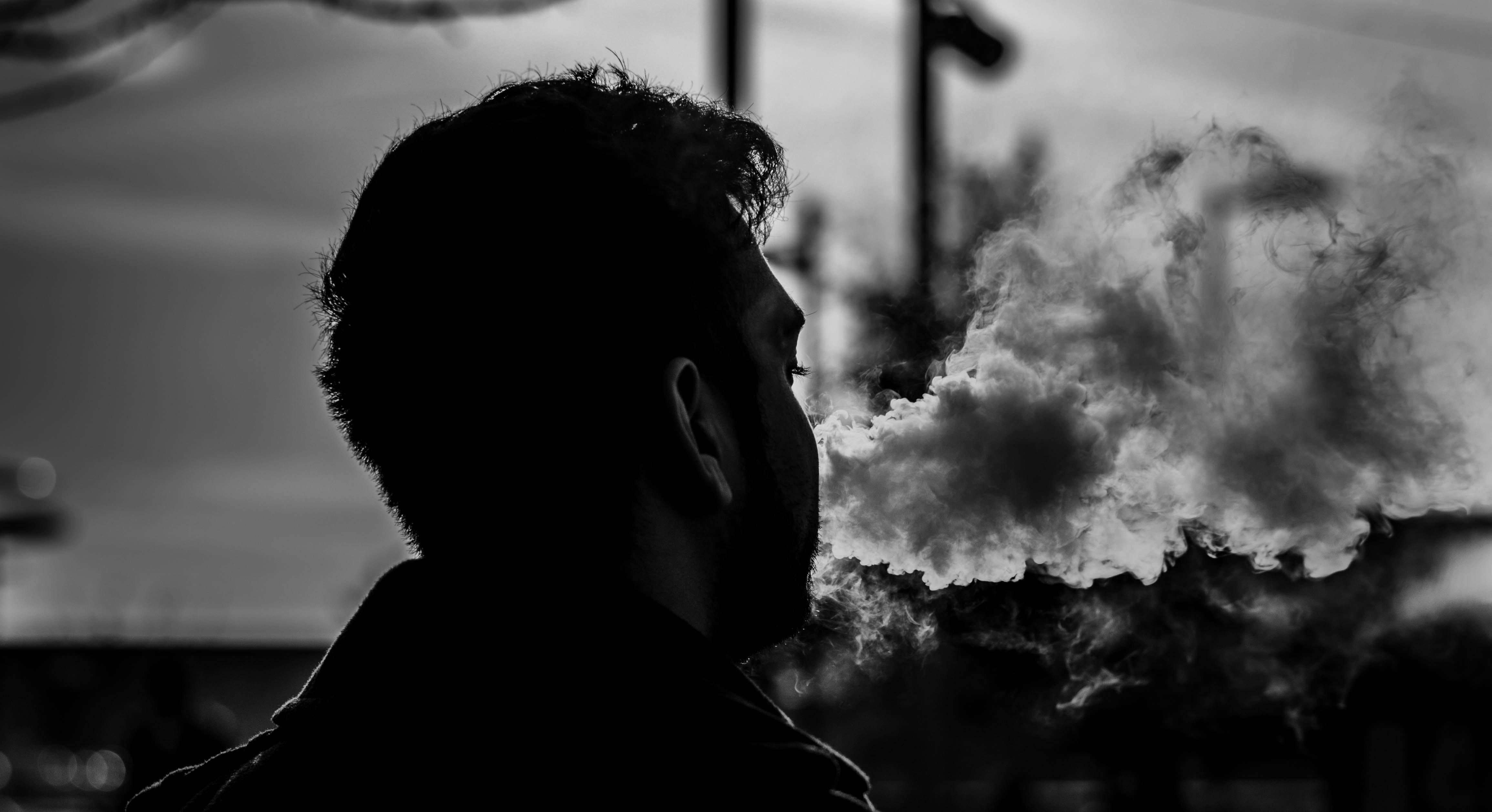 Can the FDA Regulate Vaping as an Ethical Alternative to Tobacco Cigarettes? - V8PR.uk