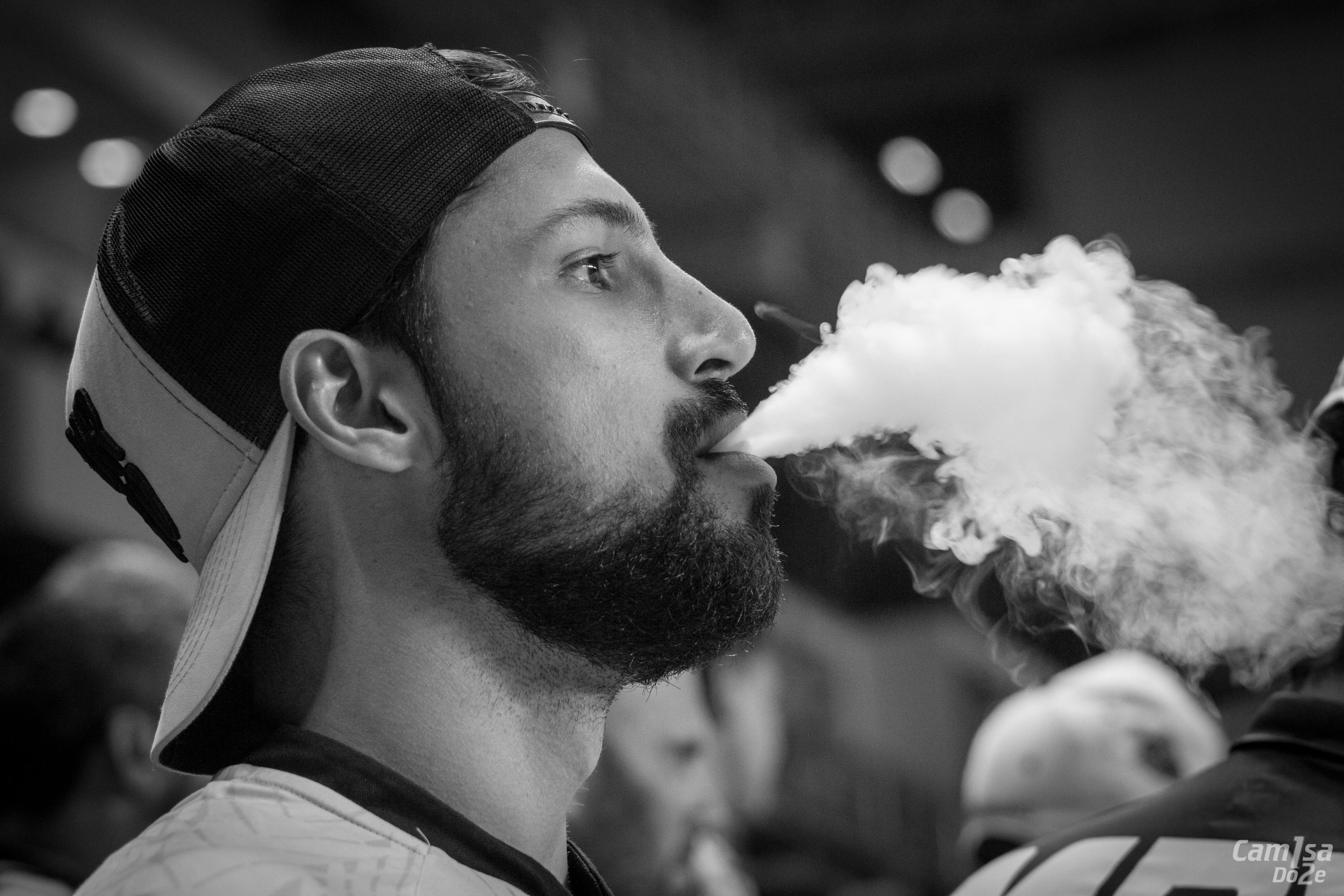 A Vaper's Practical Guide to Blowing Better O's - What to Know - V8PR.uk
