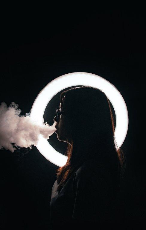 Vaping With Nicotine: Is There Unseen Danger? - What to Know - V8PR.uk